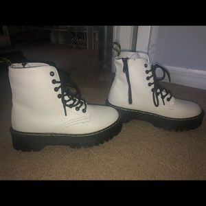Never worn Dr Martens